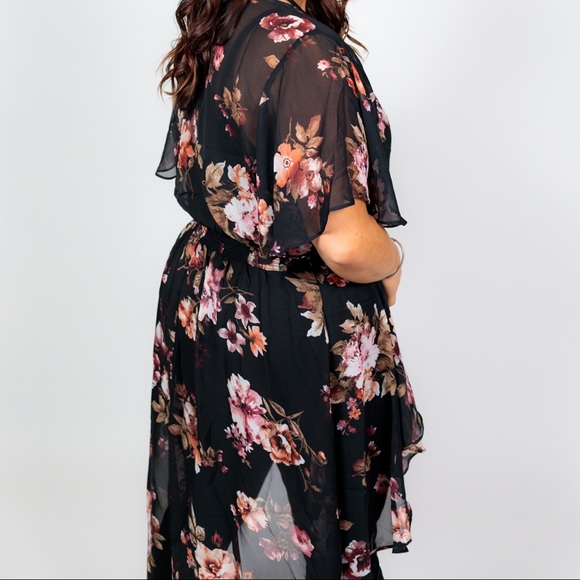 Plus Size ‘Mahina’ Floral Kimono - Picture 4 of 8